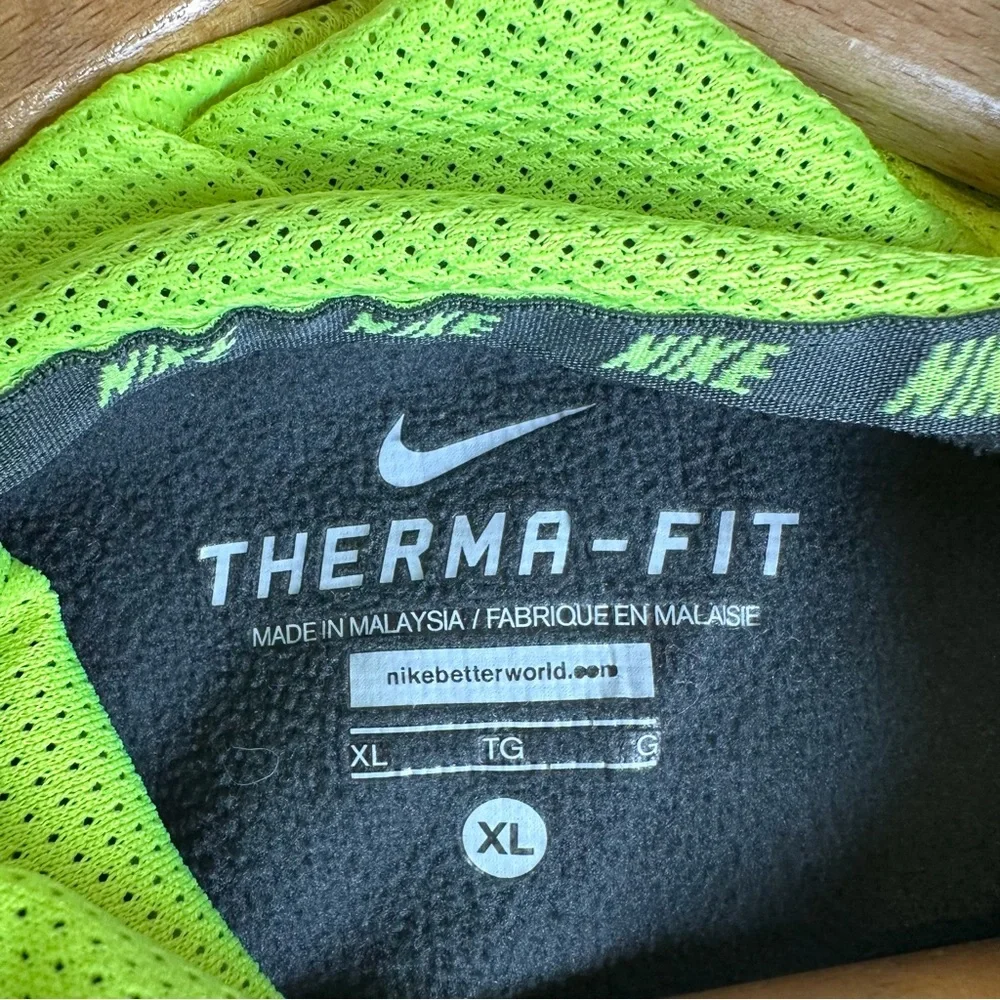 Nike Therma-Fit Pullover Kanga Hooded Sweatshirt Sporty Athleisure Active